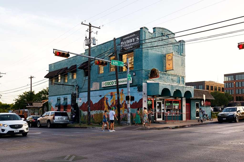 Sentral East Austin At 1614 E. Sixth Hotel Ресторант снимка